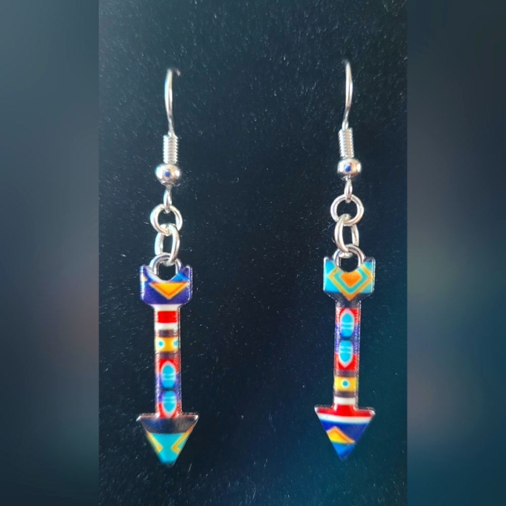 Native Design Arrow Earrings